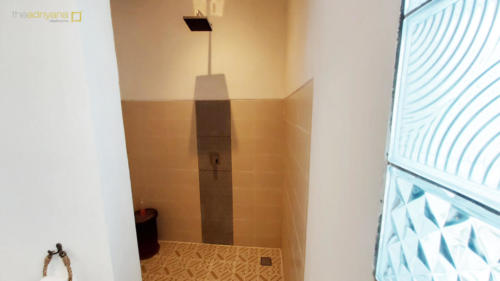 Bathroom rain shower